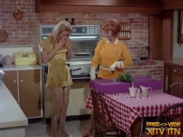 XITV FREE <> VIEW Bewitched! Starring Elizabeth Montgomery and Erin Murphy! XITV Is Must See TV!